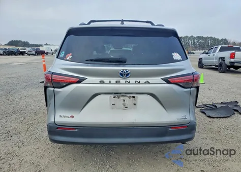 2021 Toyota Sienna Le from USA, damaged, VIN 5TDBRKEC2MS002834